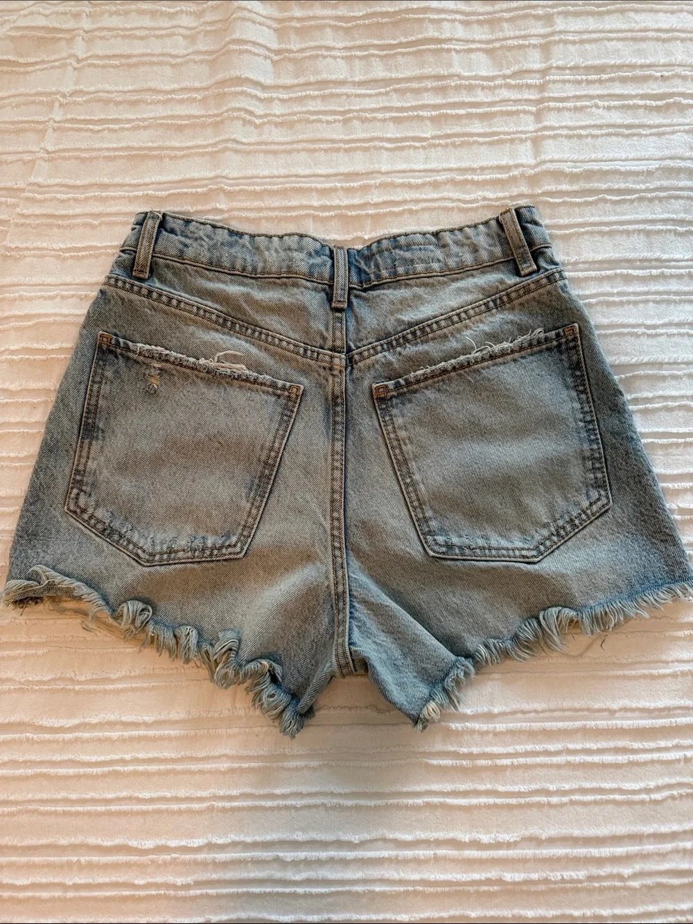 Zara denim shorts sz 4